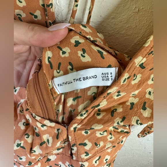 Faithfull The Brand Plunge Orange Floral Jumpsuit Boho Cottagecore Size 4 - Picture 8 of 10